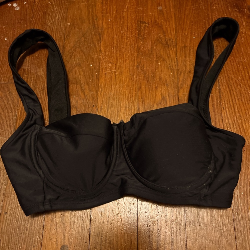 Swim suite top